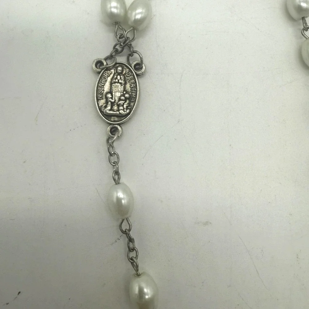 Fatima Catholic Rosary Plastic Beads Silvertone Crucifix‎ Relic Medal Our Lady
